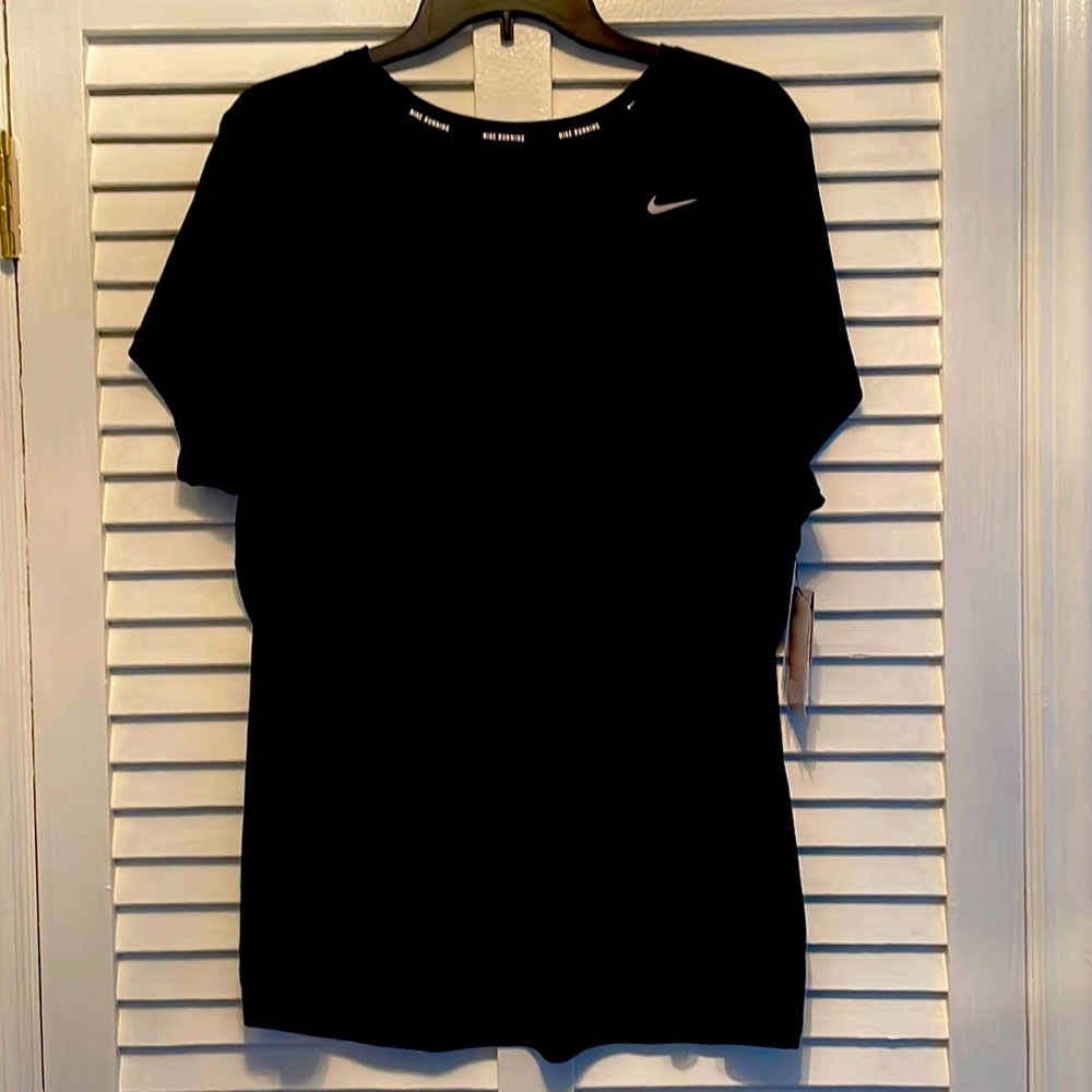 Women’s NIKE Dri-Fit Running Short Sleeve shirt